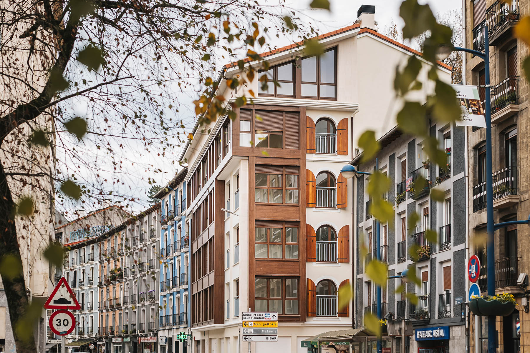 bazar-asia-en-eibar-gipuzkoa