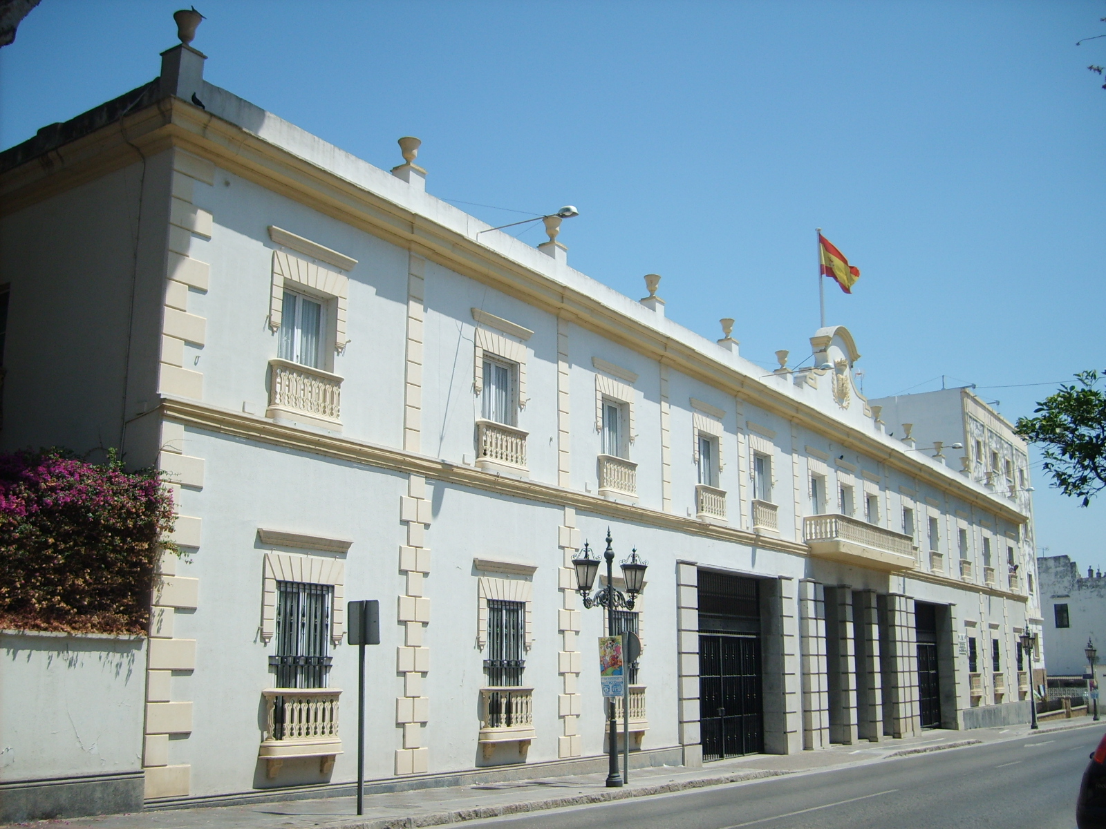 bazar-capitania-en-san-fernando-cadiz
