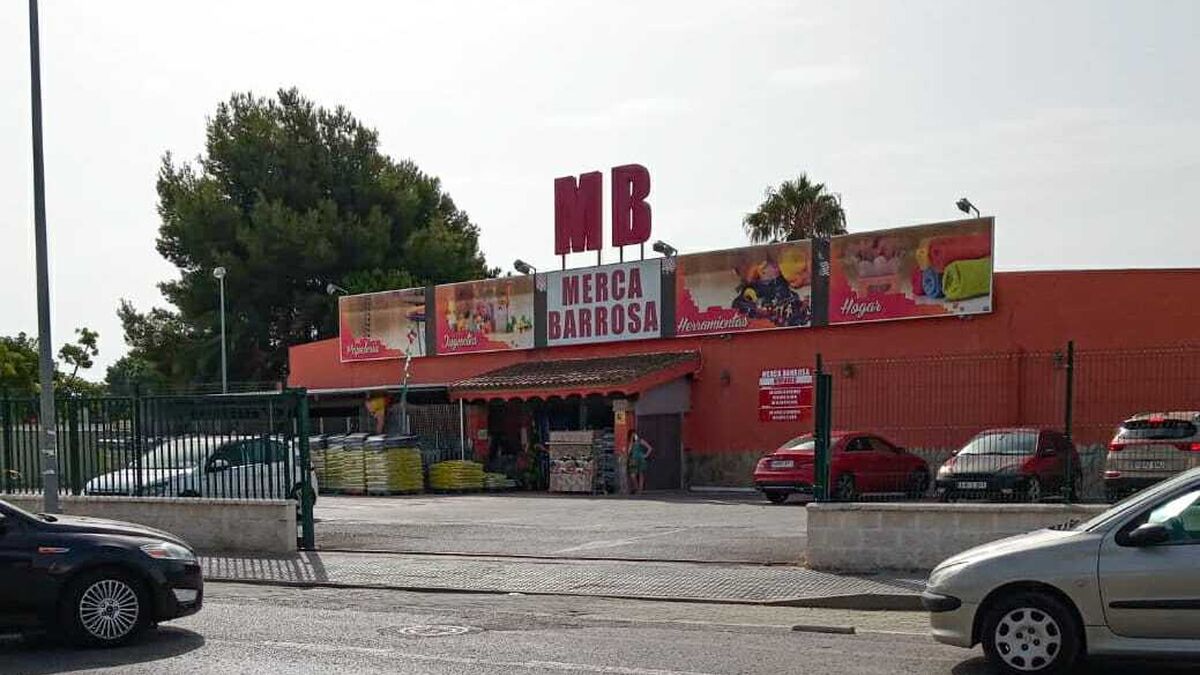 bazar-r-y-c-en-chiclana-de-la-frontera-cadiz