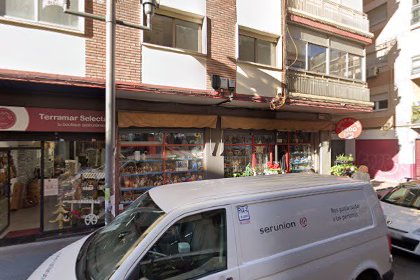 hiper-bazar-todo-100-en-granada-granada