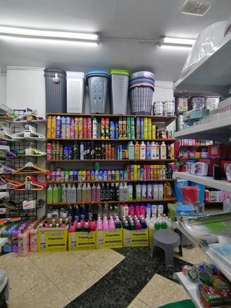 super-bazar-zona-franca-en-barcelona-barcelona